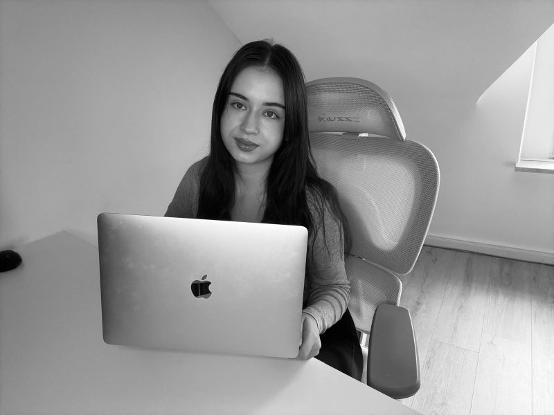 werkstudentin in Agentur